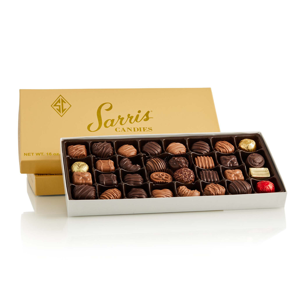 Dark & Milk Assortment 32 pcs. | 16 oz.