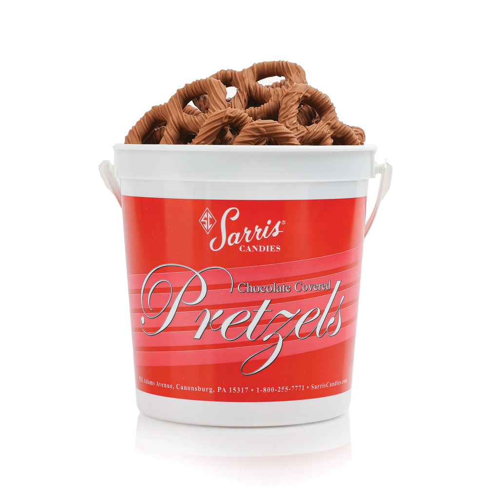 Everyday Pretzel Pail Milk 16 oz.