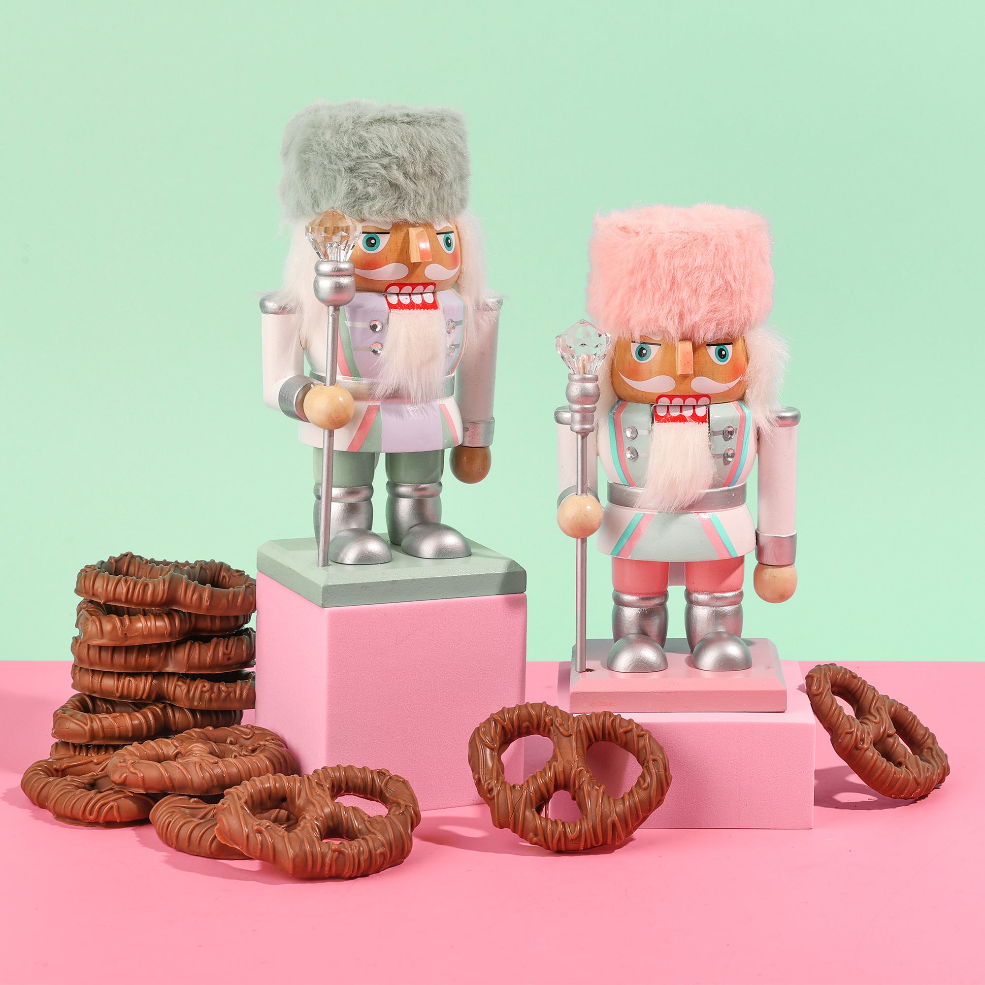 Holiday Pretzel Pail